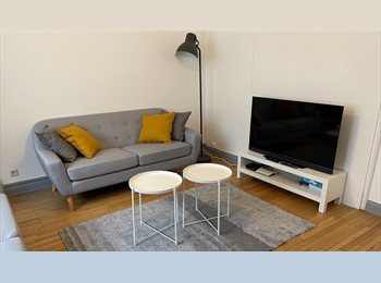 Appartager LU - Colocation dans Maison de Maître : Luxembourg Centre / Place des Glacis, Luxembourg - 1.000 € / Mois