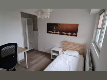 Appartager LU - Furnished single bedroom (A) – modern flat | Gasperich / Gare, Luxembourg - 845 € / Mois