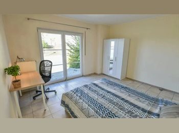 Appartager LU - Furnished double bedroom (B) – spacious house | Strassen, Capellen - 955 € / Mois