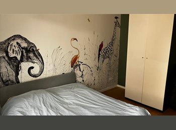Appartager LU - Chambre dans une belle maison Place de Metz, Luxembourg - 1.200 € / Mois