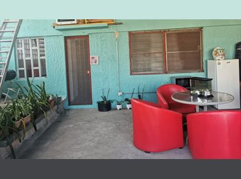 Roomgo MX - Mini casa tipo terraza, Zapopan - MX$4,000 por mes