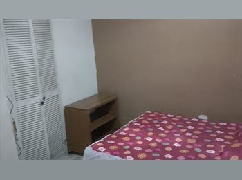 Roomgo MX - ¡Habitación Disponible para Mujer Cerca de la Estación Isla Raza!, Guadalajara - MX$3,000 por mes