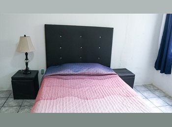 Roomgo MX - Bonita y amplia habitación en lugar ameno, Querétaro - MX$4,500 por mes