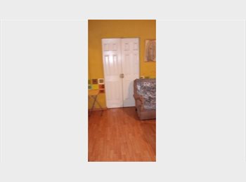 Roomgo MX - Recámara amueblada servicios incluidos, Monterrey - MX$8,000 por mes