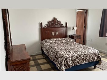 Roomgo MX - Cuarto amueblado con baño privado en bella residencia tipo Californiana, Cuauhtémoc - MX$6,500 por mes