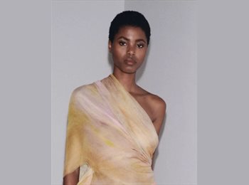 Roomgo MX - Ania herrera - 22 - Tijuana