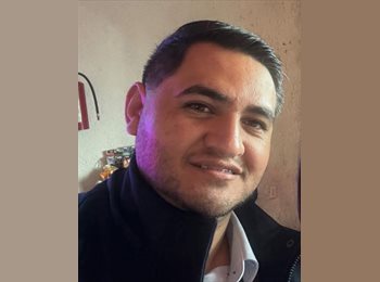 Roomgo MX - Salvador Piña - 33 - San Luis Potosí