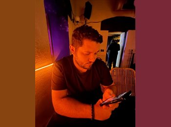 Roomgo MX - Adrian Hidalgo  - 34 - Monterrey