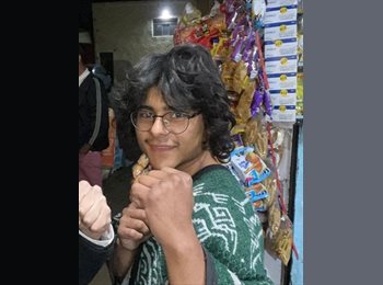 Roomgo MX - Victor Manuel  - 19 - Guadalajara