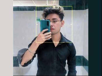 Roomgo MX - Alexis - 24 - Puebla