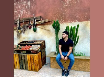 Roomgo MX - Carlos - 29 - Chihuahua