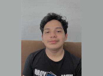 Roomgo MX - Adrian  - 19 - Monterrey