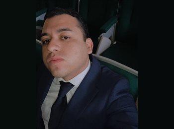 Roomgo MX - Jonathan misael moreno chaidez - 28 - Ciudad Apodaca