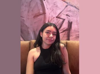 Roomgo MX - Michelle Ramirez  - 23 - Guadalajara