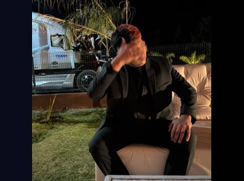 Roomgo MX - Diego - 21 - Guadalajara