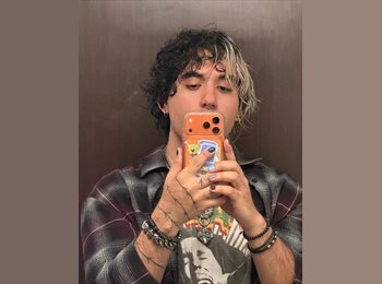 Roomgo MX - Checo - 21 - Monterrey