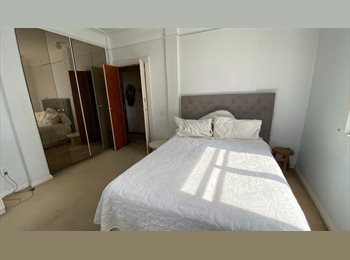 Roomgo NZ - Sunny room in quiet area, Auckland - $330 pw