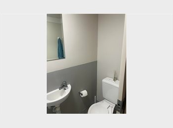 Roomgo NZ - I’m looking for someone to take over my room, Auckland - $350 pw