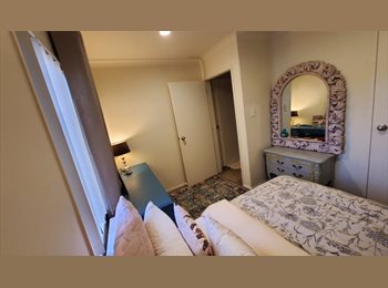 Roomgo NZ - Flatmate Wanted West Auckland, Auckland - $165 pw