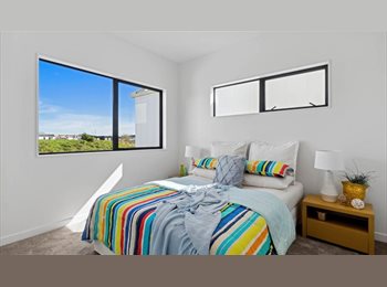 Roomgo NZ - Room in Hobsonville, Auckland - $250 pw