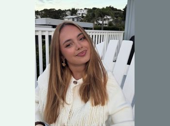 Roomgo NZ - Valentine  - 24 - Tauranga