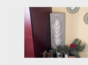 Roomgo PT - Alugo quarto em Matosinhos. Com supermercados farmácias transportes públicos a beira., Porto - 400 € Por mês