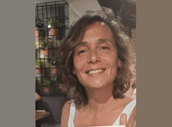 Roomgo PT - Mariana - 47 - Lisboa