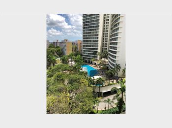 Roomgo SG - Master bedroom at ToaPayoh condominium, Caldecott - $1,680 pm