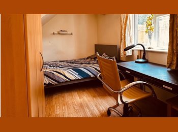 Roomgo UK - AVAILABLE NOW!!! ✨ DOUBLE EN-SUITE ROOM ✨, Milton Keynes - £700 pcm