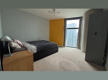 Roomgo UK - Spacious Double Room In The City Center, Liverpool - £695 pcm