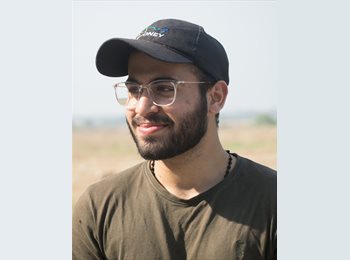 Roomgo UK - Joseph - 23 - Old Town