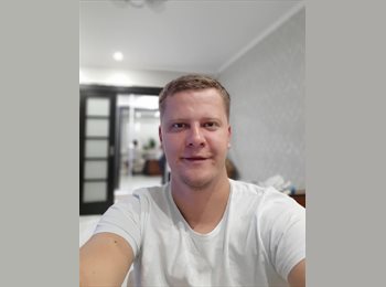 Roomgo UK - Serhii Kryvoviaz - 36 - Didcot