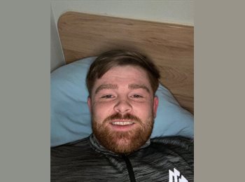 Roomgo UK - Joe - 29 - Liverpool