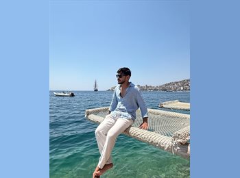 Roomgo UK - Aayush - 24 - Witney