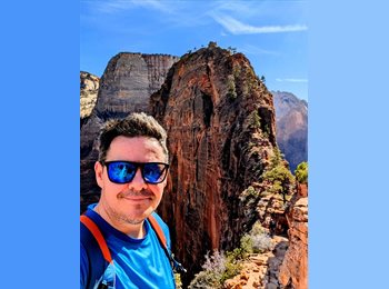 Roomgo UK - FERGUS - 48 - Carterton