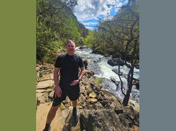 Roomgo UK - Andrew - 39 - Manchester