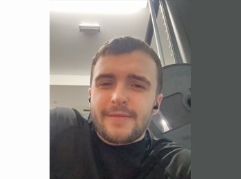 Roomgo UK - Kacper - 24 - Southampton