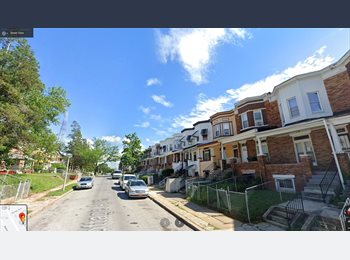 Roomgo US - $700 Room for Rent (Shared Bath) 3832 Cottage Ave, Woodberry - $700 pm