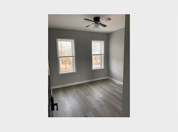 Roomgo US - $600 Room for Rent (Shared Bath) 2800 The Alameda, Abell - $600 pm