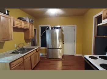 Roomgo US - MALE ROOMMATE, United States - $600 pm