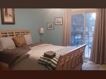 Roomgo US - Beautiful fully furnished guest master suite on a golf course, Loxley - $1,000 pm