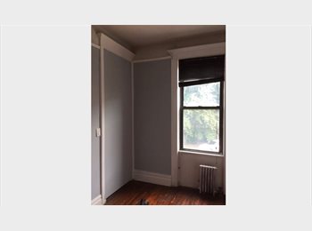 Roomgo US - Roommate wanted, Ditmars Steinway - $800 pm