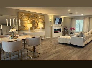 Roomgo US - Room for Rent in Henderson $1000, Henderson - $1,000 pm