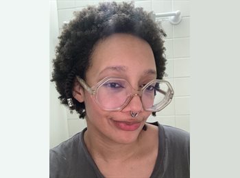 Roomgo US - Sage - 26 - NYC