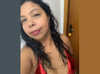 Roomgo US - Yasmin - 18 - NYC