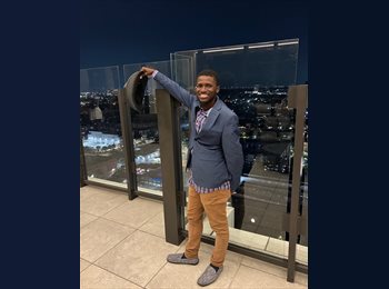 Roomgo US - Charles - 25 - Houston