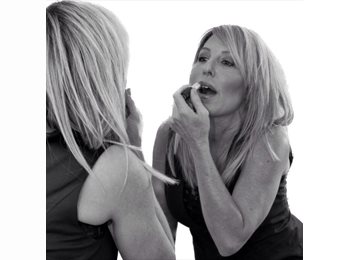 Roomgo US - Tamara - 60 - Westlake Village