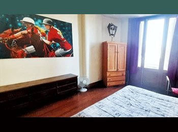 Roomgo AR - Habitaciones con balcon para chicas estudiantes universitarias o intercambio en San Telmo!!!, Buenos Aires - AR$ 390.000 pm