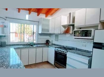 Roomgo AR - Casa para alquilar., Godoy Cruz - AR$ 1.350.000 pm