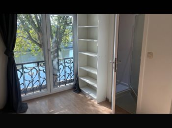 Appartager BE - Chambre avec salle de bain privative en colocation Quai du Barbou, Liège - 510 € pm
